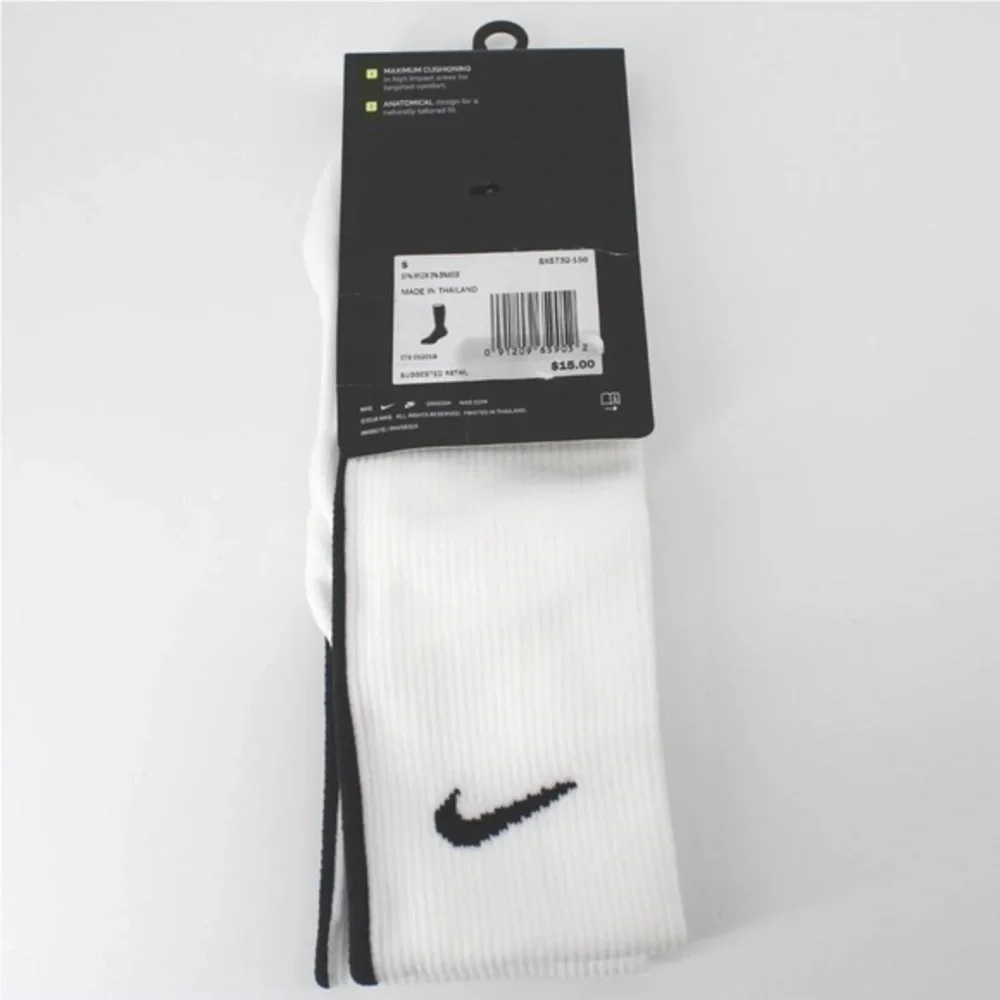 Nike Vapor Women's Football Cushioned Knee High White Socks (1-Pair), Size 4-6 - Picture 1 of 3